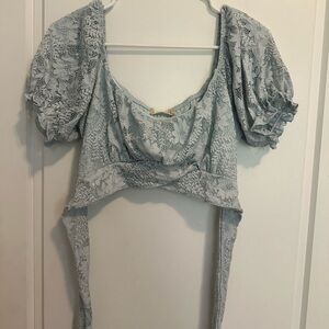 Blue wrap top. Altar’d state